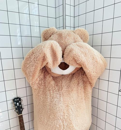 小头大身的玩偶（探索玩偶设计中的身体比例与头部尺寸之谜）